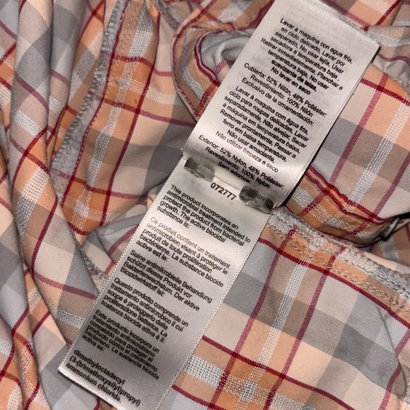 Mountain Hardware🛠️ Antimicrobial Button Down Long Sleeve Shacket, Size Medium - Picture 13 of 15